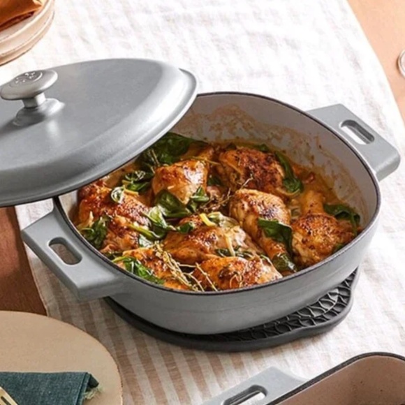 Pampered Chef Other - NEW PAMPERED CHEF ENAMELED CAST IRON SKILLET WITH LID